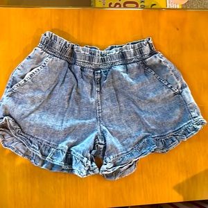 Girls Gap lightweight denim shorts size 10